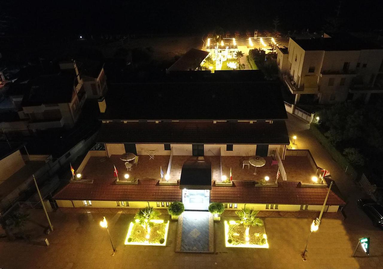 Hotel Federica Riace Marina Extérieur photo