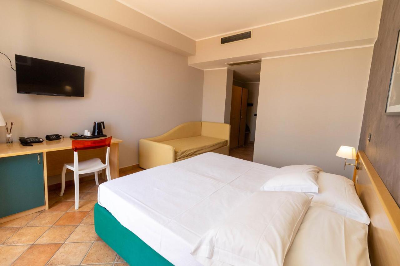 Hotel Federica Riace Marina Extérieur photo