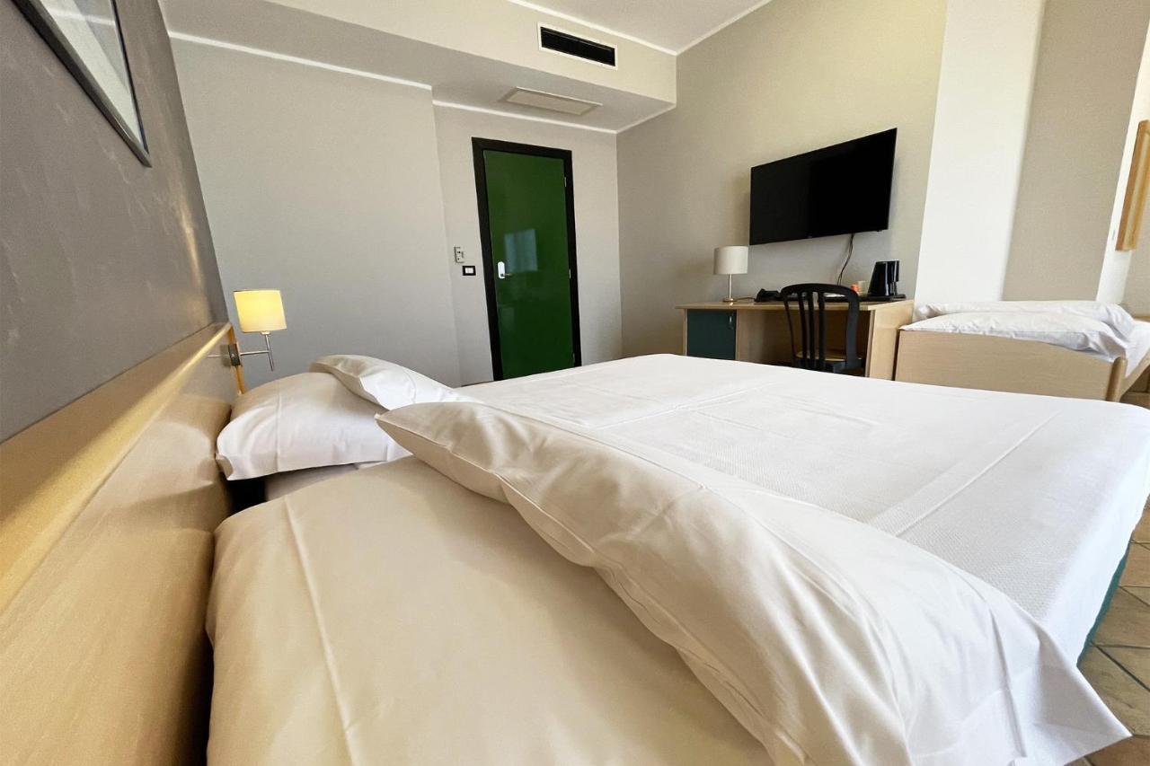 Hotel Federica Riace Marina Extérieur photo